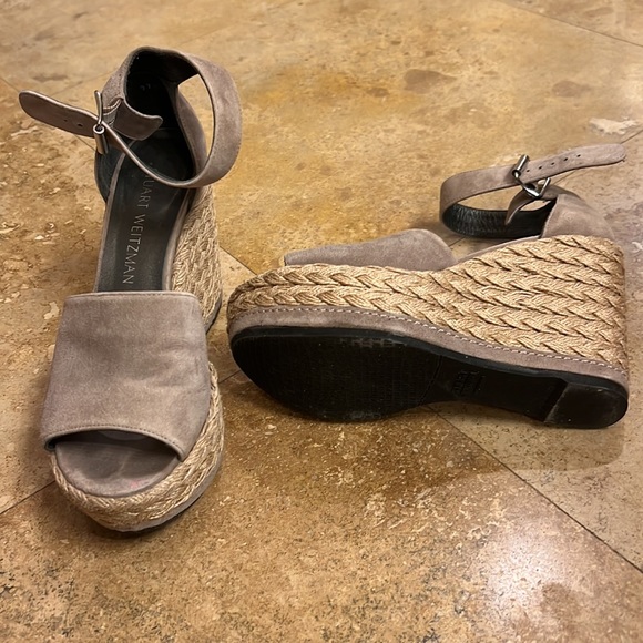Barely worn Stuart Weitzman wedges - Picture 3 of 3